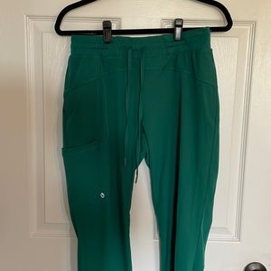Barco one scrub bottoms, hunter green